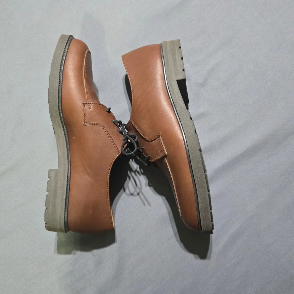 Barrington Leather Oxford Shoes Mens 9.5 D Brown Lug Sole Apron Toe 74585